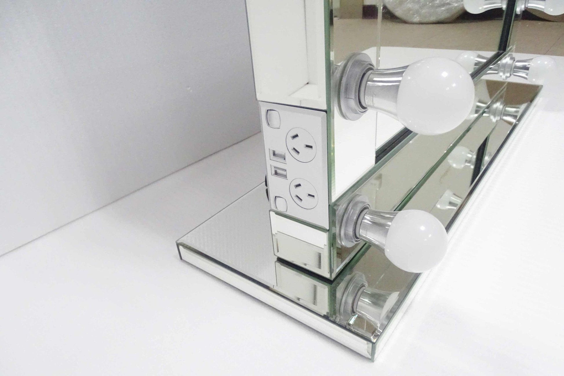 Belle of the Ball - Glamour Makeup Mirror - Glamour Makeup Mirrors 
 - 4